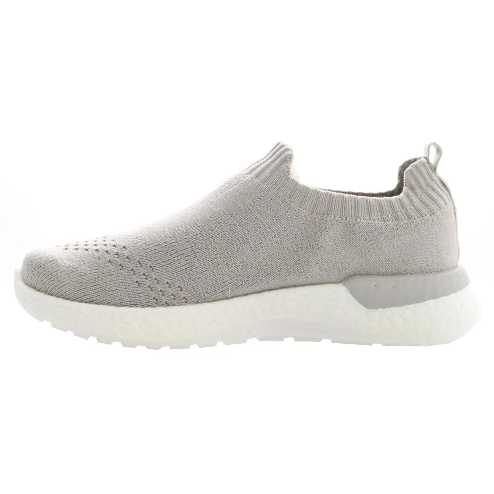 B10 Unite Slip On Sneakers
