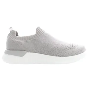 B10 Unite Slip On Sneakers