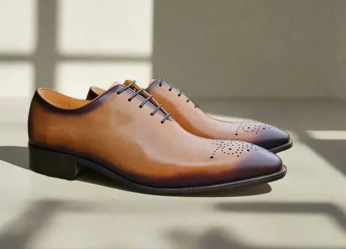 Burnished Calfskin Lace-Up Oxford Tan