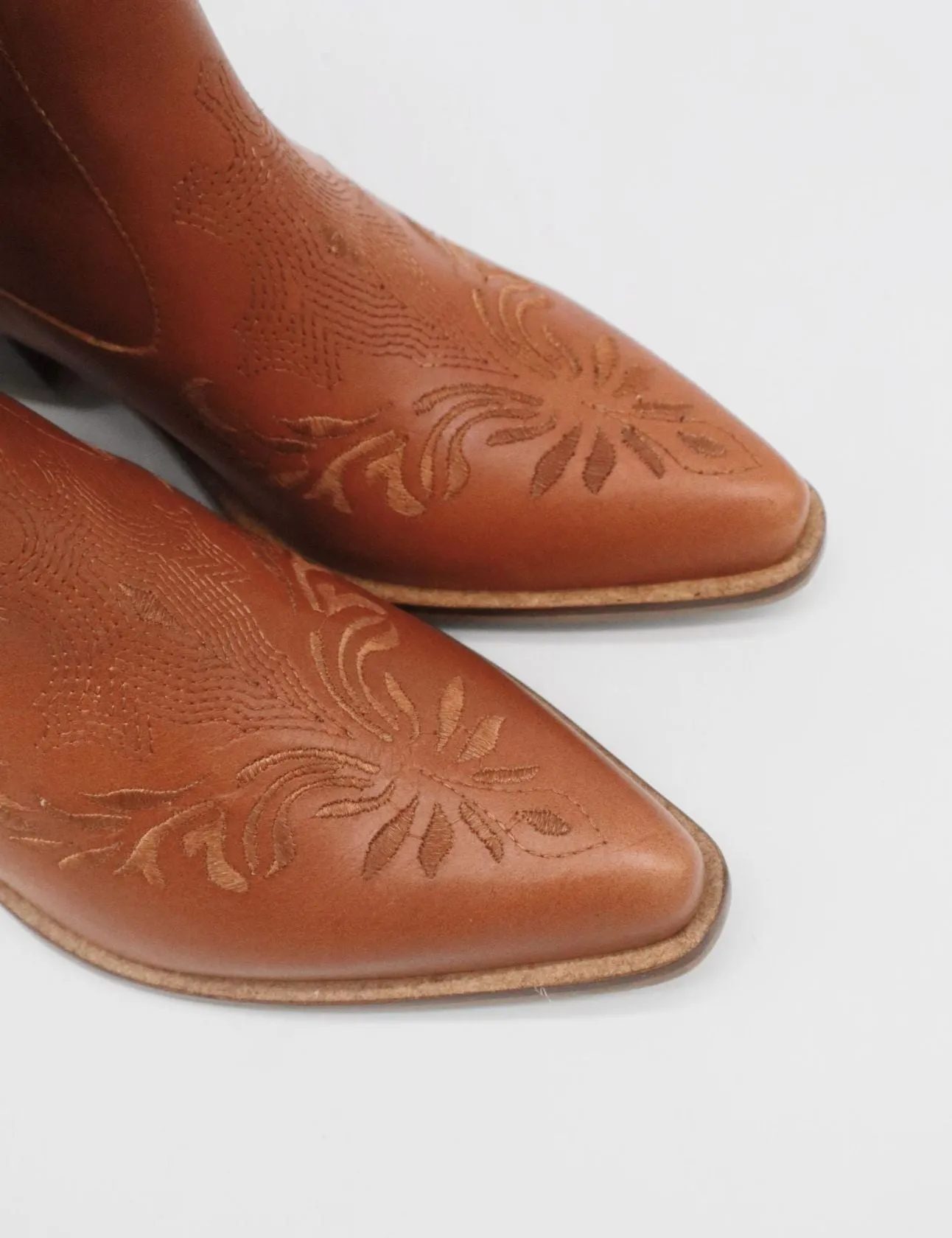 Jolene western cowboy boots in tan leather women's shoes