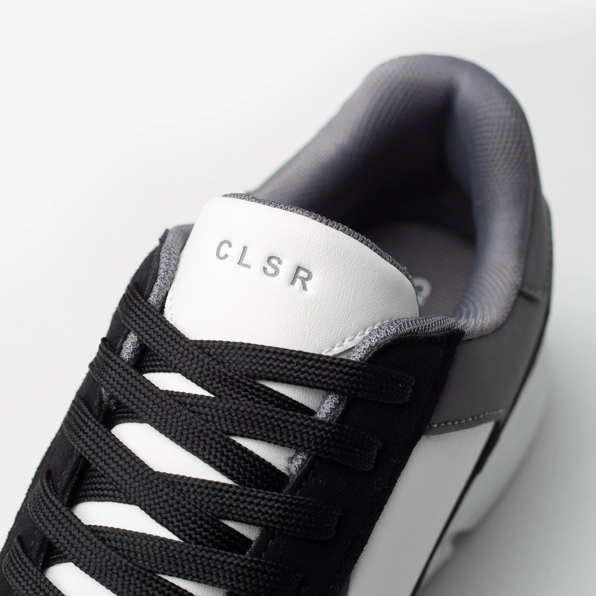 Premium LTHR Runner | White Black