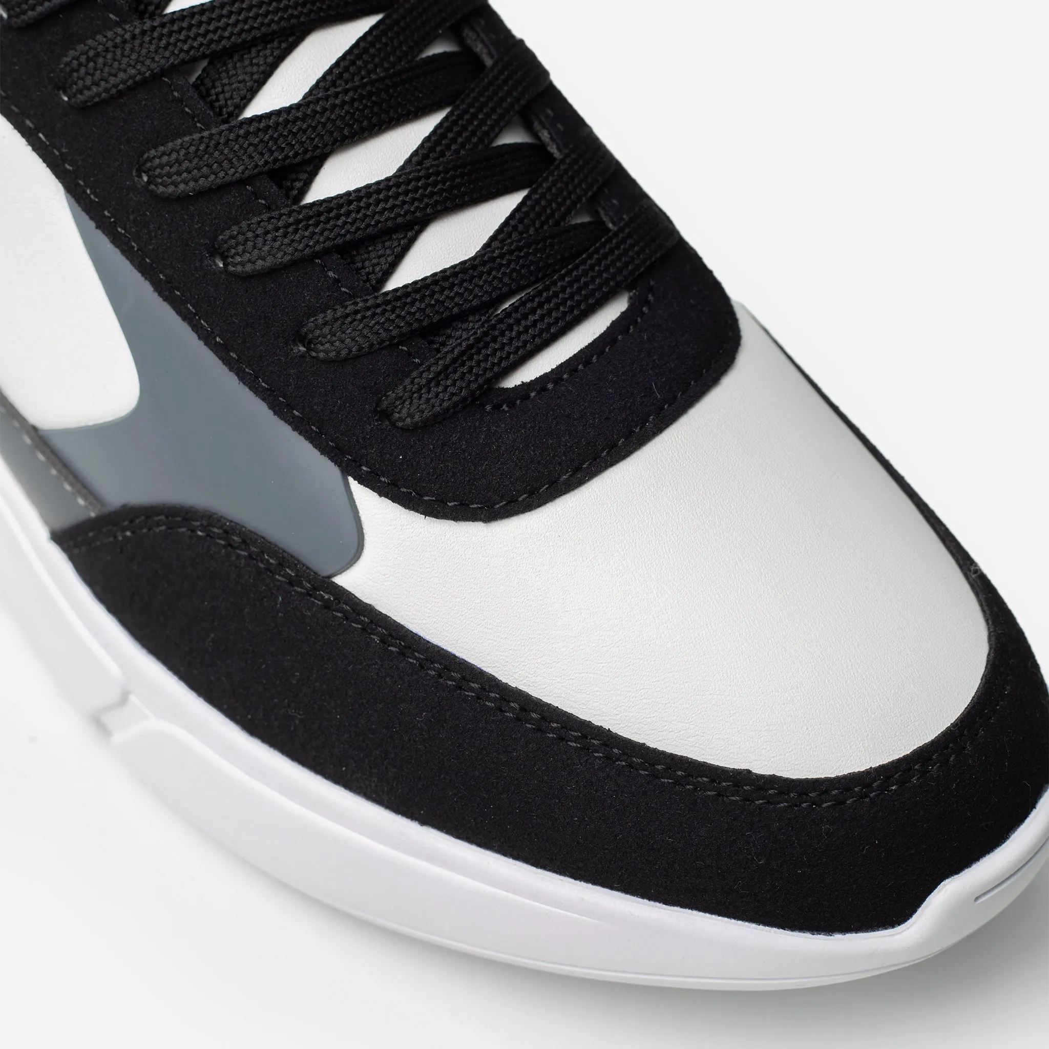 Premium LTHR Runner | White Black